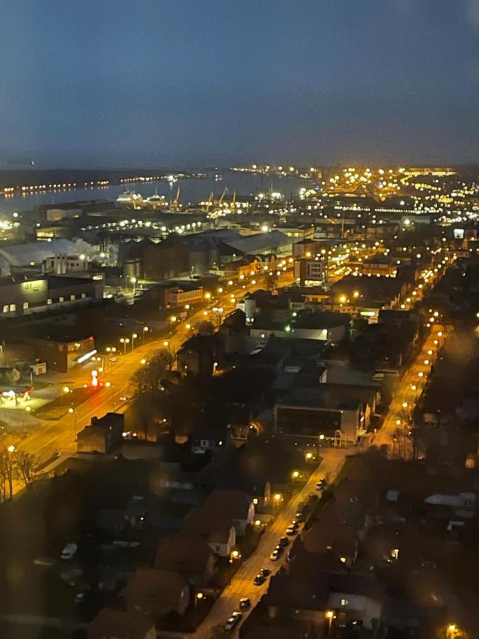 34 Floor At The Top Of The Baltic Klaipeda Bagian luar foto